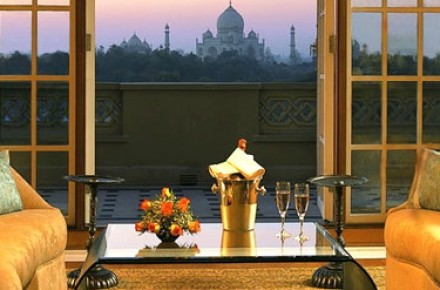 Luxury trip with Taj